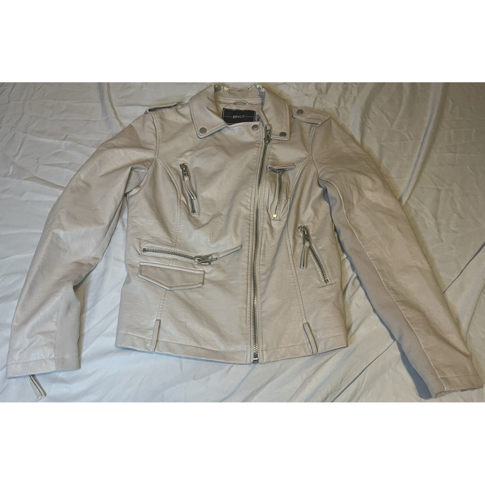 BNCI Moto Jacket Womens M Beige Faux Leather Zip Pockets Biker Short Lined